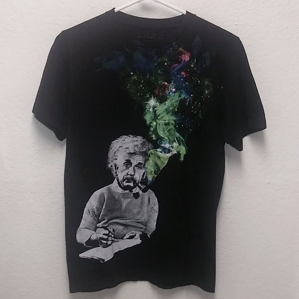 Albert Einstein Smoke M Black SS TShirt